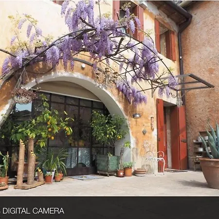 Borgo Conti B&B Nocleg ze śniadaniem
